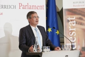 Werner Illsinger referiert zum Thema Datenschutz und Datensicherheit
